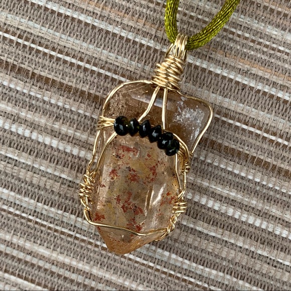 Topaz, Tourmaline & Hematite on Quartz Pendant - Picture 3 of 16